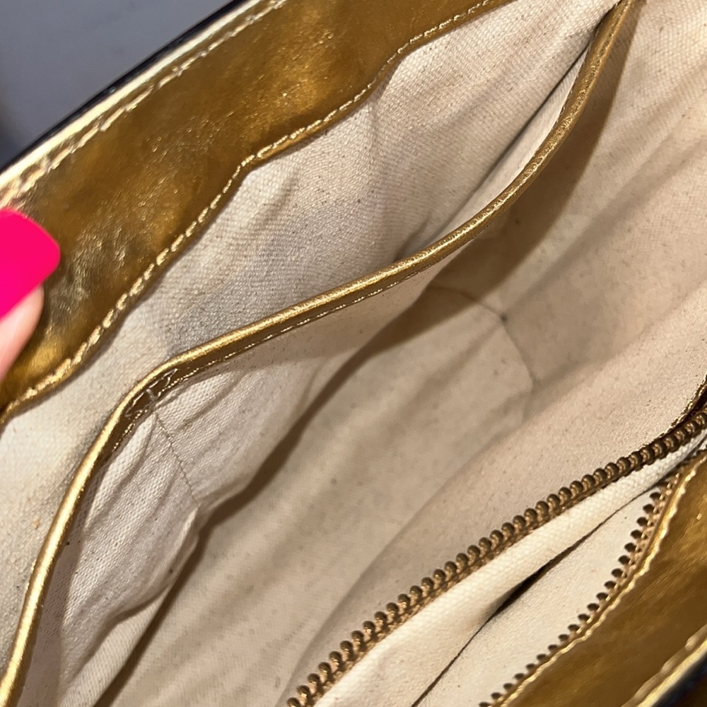 Michael KORS Small Straw handbag with leather trim and handless - Picture 14 of 14